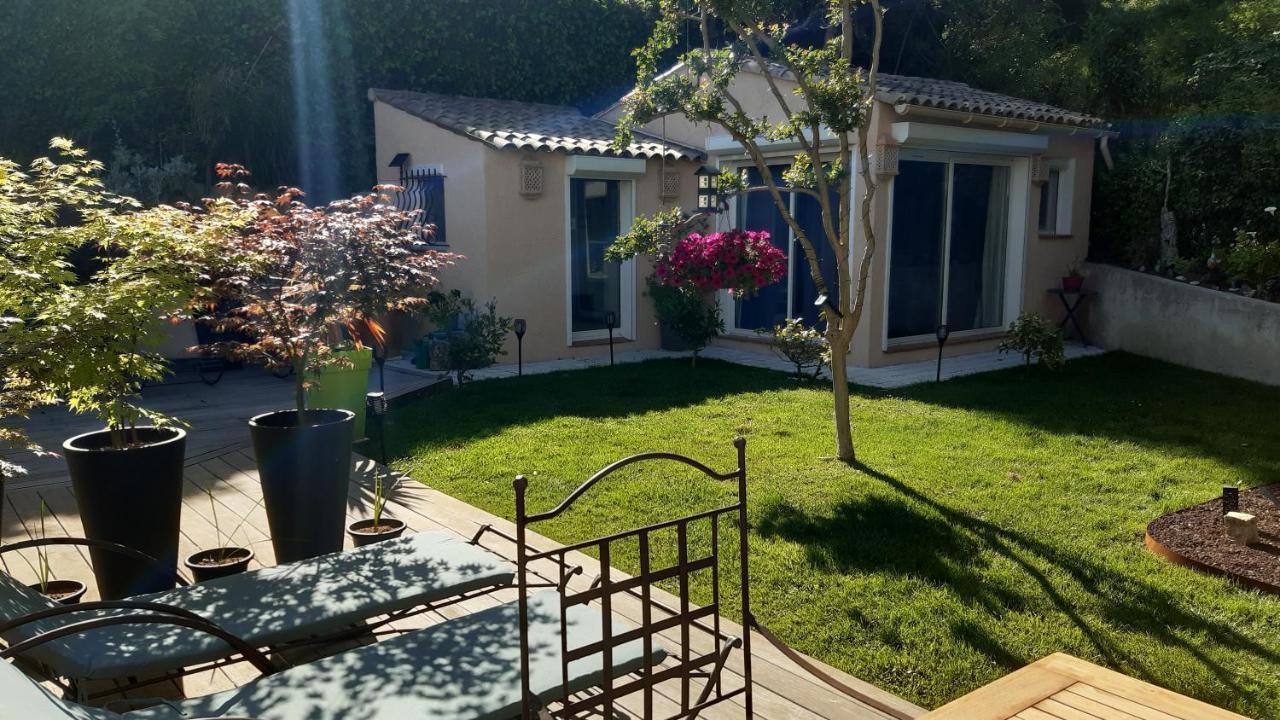 Bed and Breakfast Dans Un Jardin Bb Et Jacuzzi Мандельє-ла-Напуль Екстер'єр фото